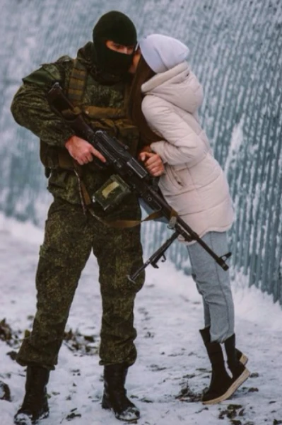 कॉम्फिडेंशियल मिशन विद एन आईआईटियन
(सीजन 3)